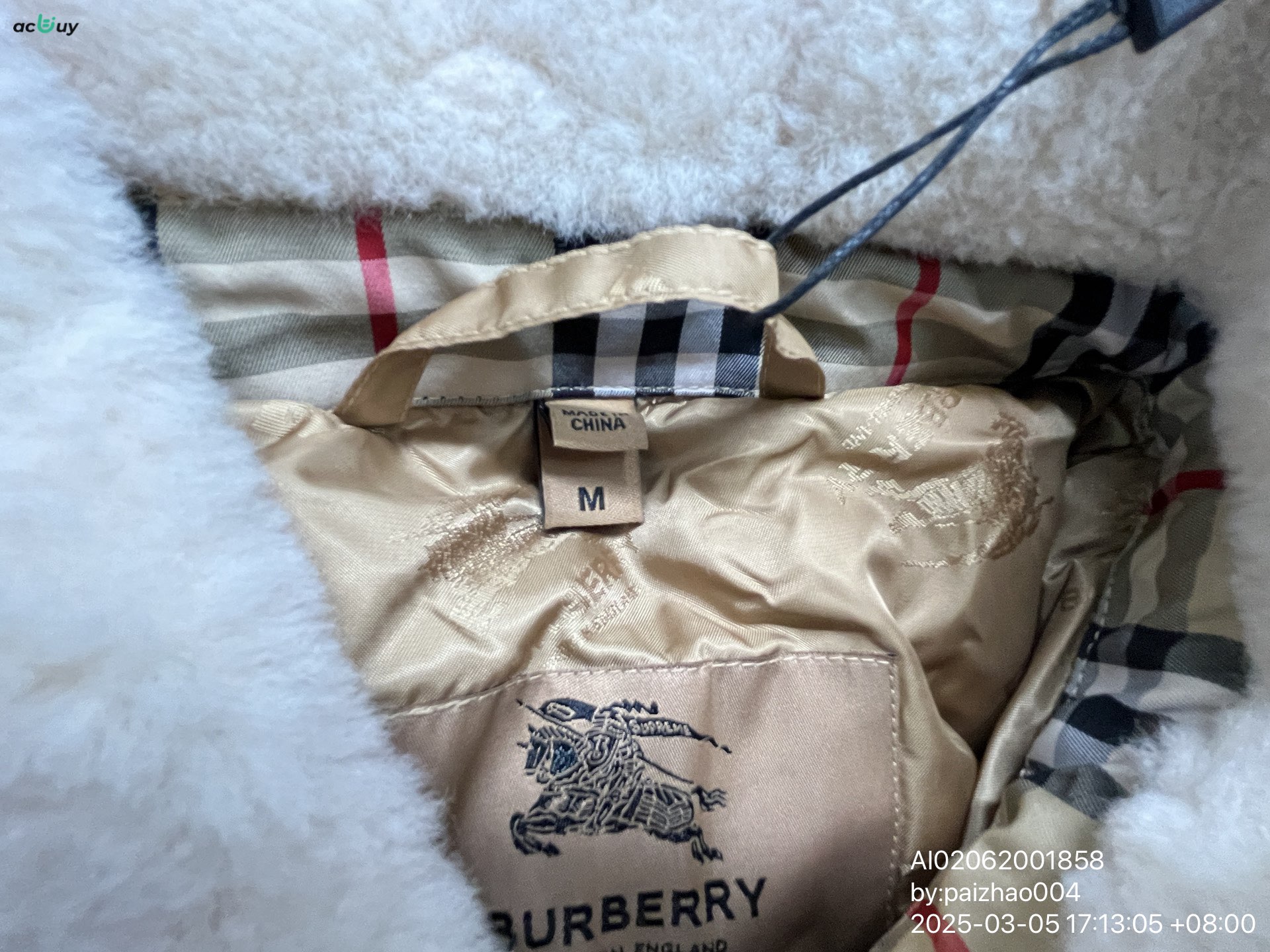 QC Photo - Burberry x Supreme Shearling Collar Down Puffer Jacket