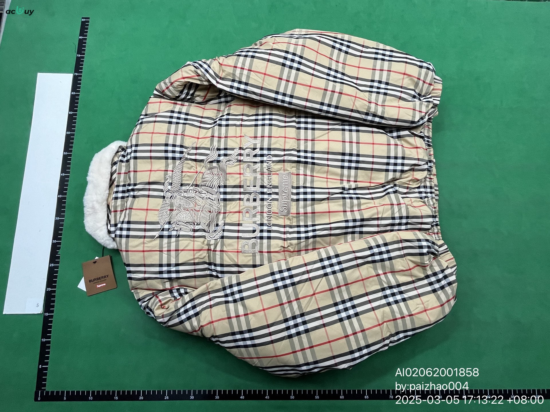QC Photo - Burberry x Supreme Shearling Collar Down Puffer Jacket